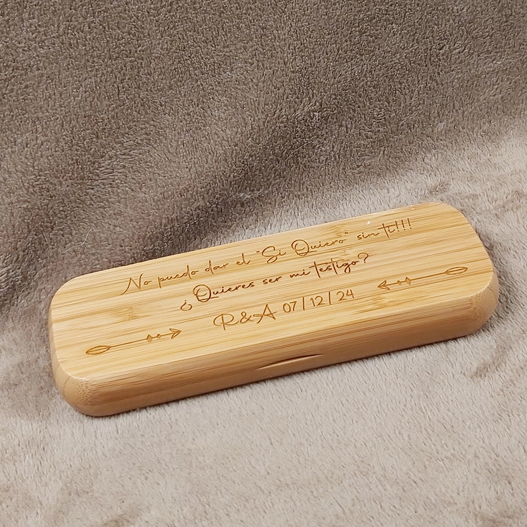 Estuche con bolígrafos